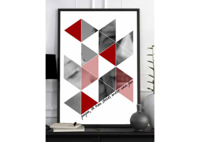 persoonlijke grafische kunst cadeau vaderdag vader zoon wanddecoratie abstract driehoek rood zwart wit met caracter uniek aan de muur wanddecoratie carine braakenburg van backum